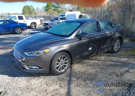 2017 Ford Fusion Se z USA, uszkodzony, nr VIN 3FA6P0HD5HR270551